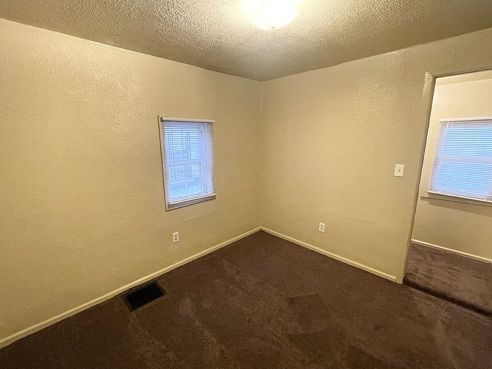 2228 Arrow Ave photo 4