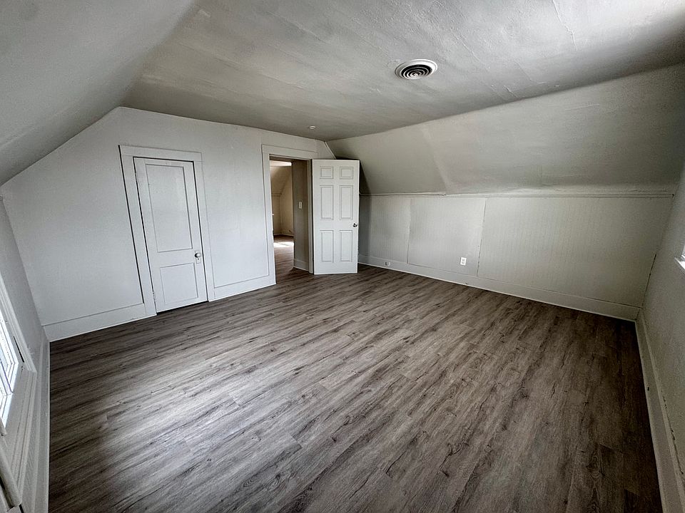 1001 Edgar St Unit B photo 6