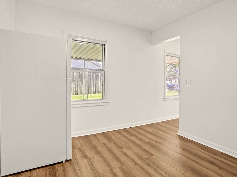 1606 Cass Ave photo 6