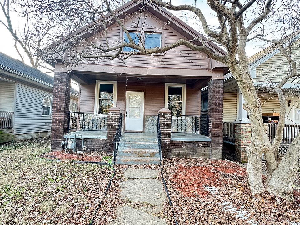 1703 S Garvin St photo 8
