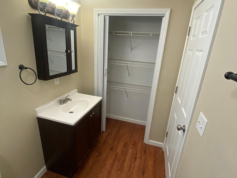 2511 Rheinhardt Ave photo 8