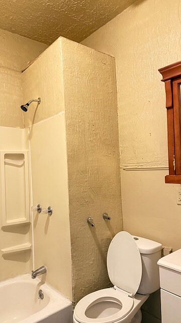 3019 Boulevard Pl photo 8