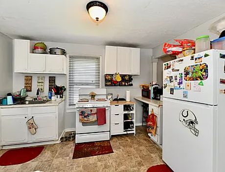3142 N Euclid Ave photo 3