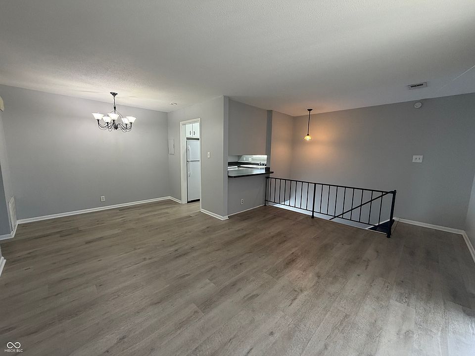 6474 Lupine Ter photo 4