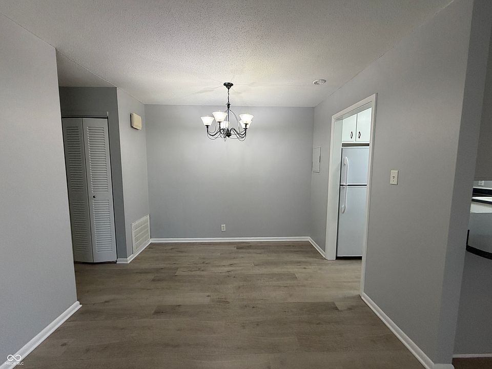 6474 Lupine Ter photo 5