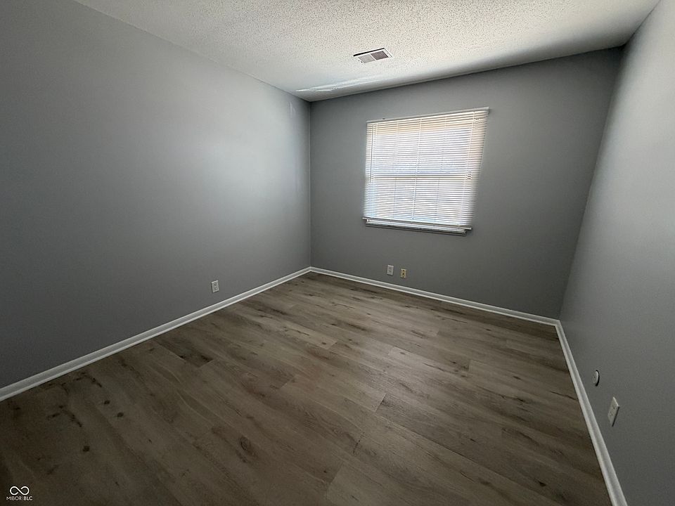 6474 Lupine Ter photo 9