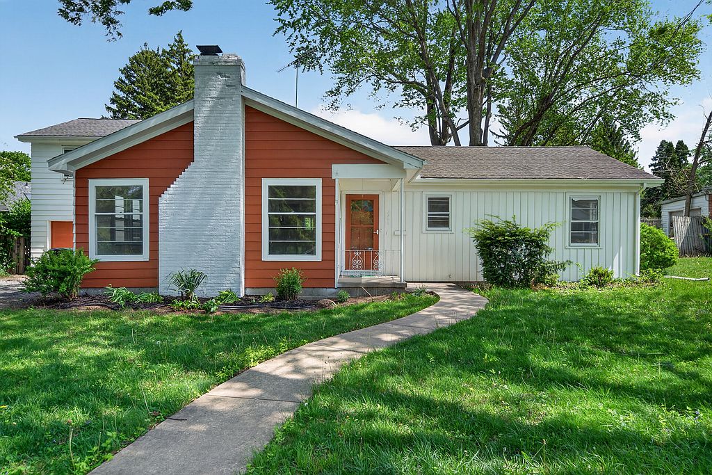2206 S Courtland Ave photo 2