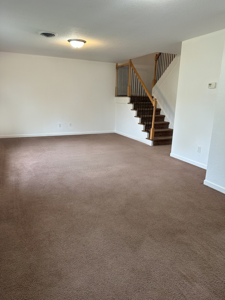 1005 N Lincoln St photo 1